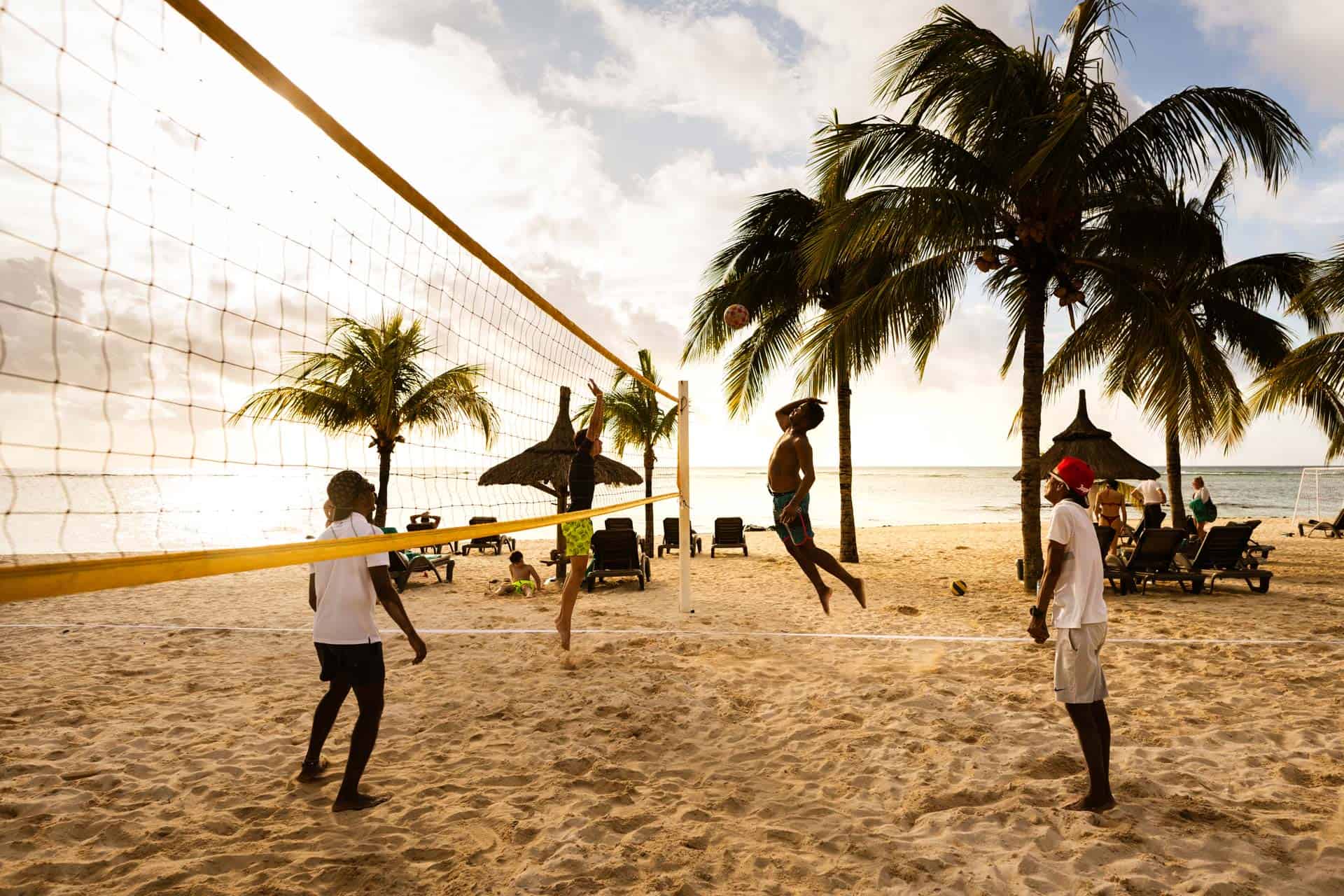 Victoria Beachcomber 4* Superior Resort & Spa - Beach Volleyball